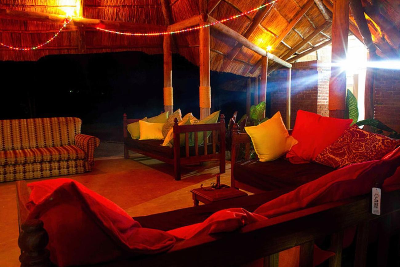 Simbamwenni Lodge And Camping Morogoro Esterno foto
